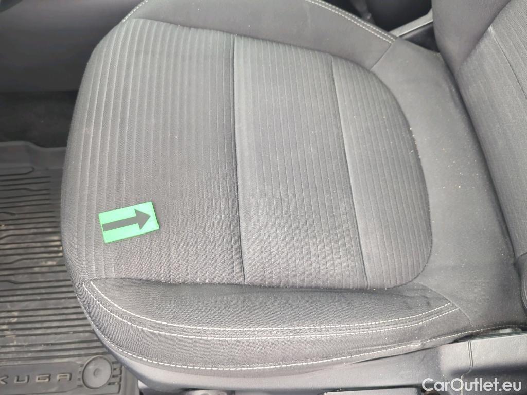  Ford  Kuga 2.0 EcoBlue 190CP Titanium A8 AWD #40