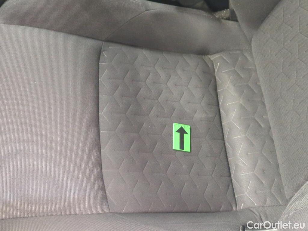  Toyota  Corolla 1.8 Hybrid Dynamic HSD E-CVT #24