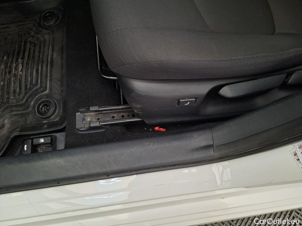  Toyota  Corolla 1.8 Hybrid Business HSD E-CVT #4