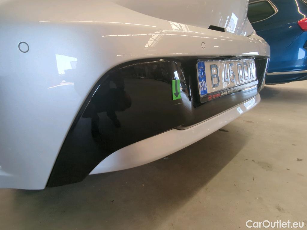  Toyota  Corolla 1.8 Hybrid Dynamic HSD E-CVT #19