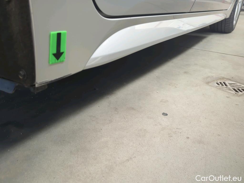  Toyota  Corolla 1.8 Hybrid Dynamic HSD E-CVT #11