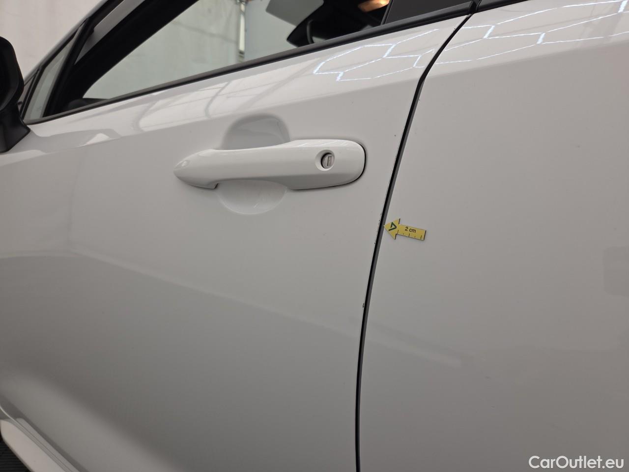  Toyota  Corolla 1.8 Hybrid Dynamic HSD TS E-CVT #1