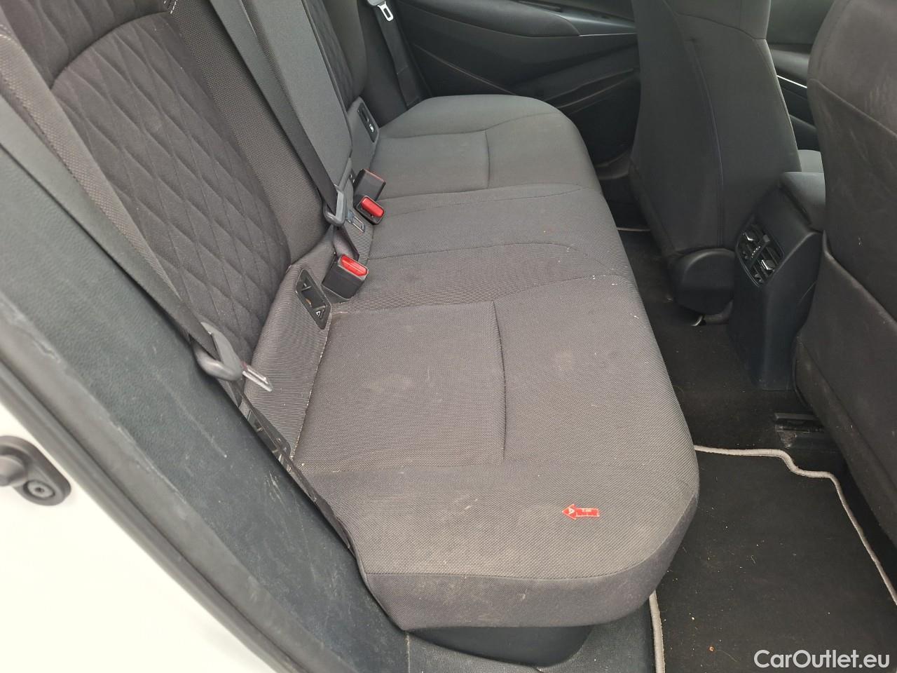  Toyota  Corolla 1.8 Hybrid Business HSD E-CVT #17