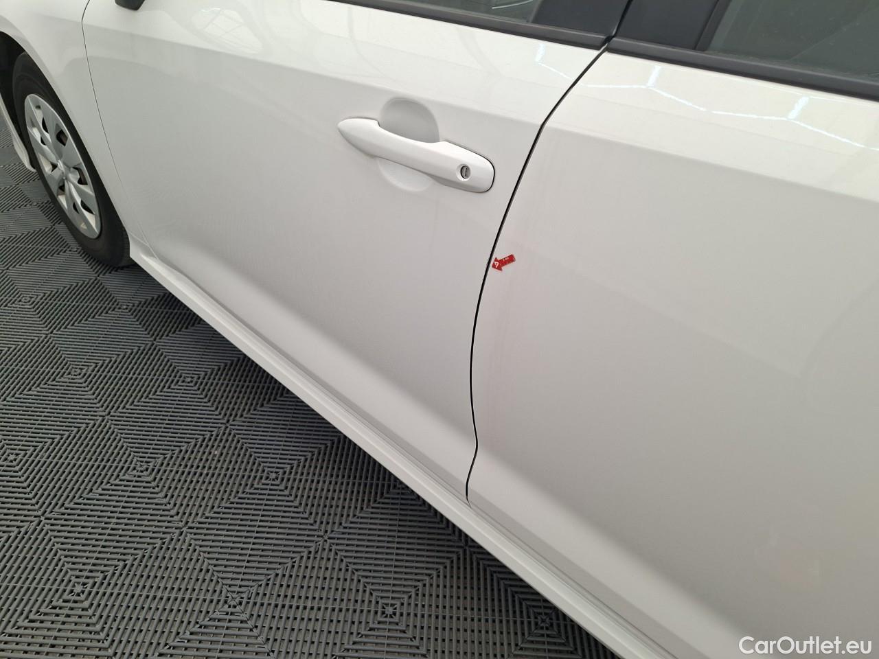  Toyota  Corolla 1.8 Hybrid Business HSD E-CVT #5