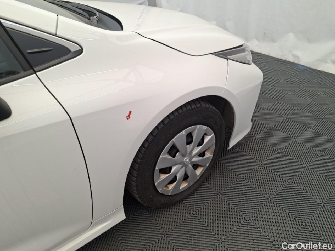  Toyota  Corolla 1.8 Hybrid Business HSD E-CVT #24