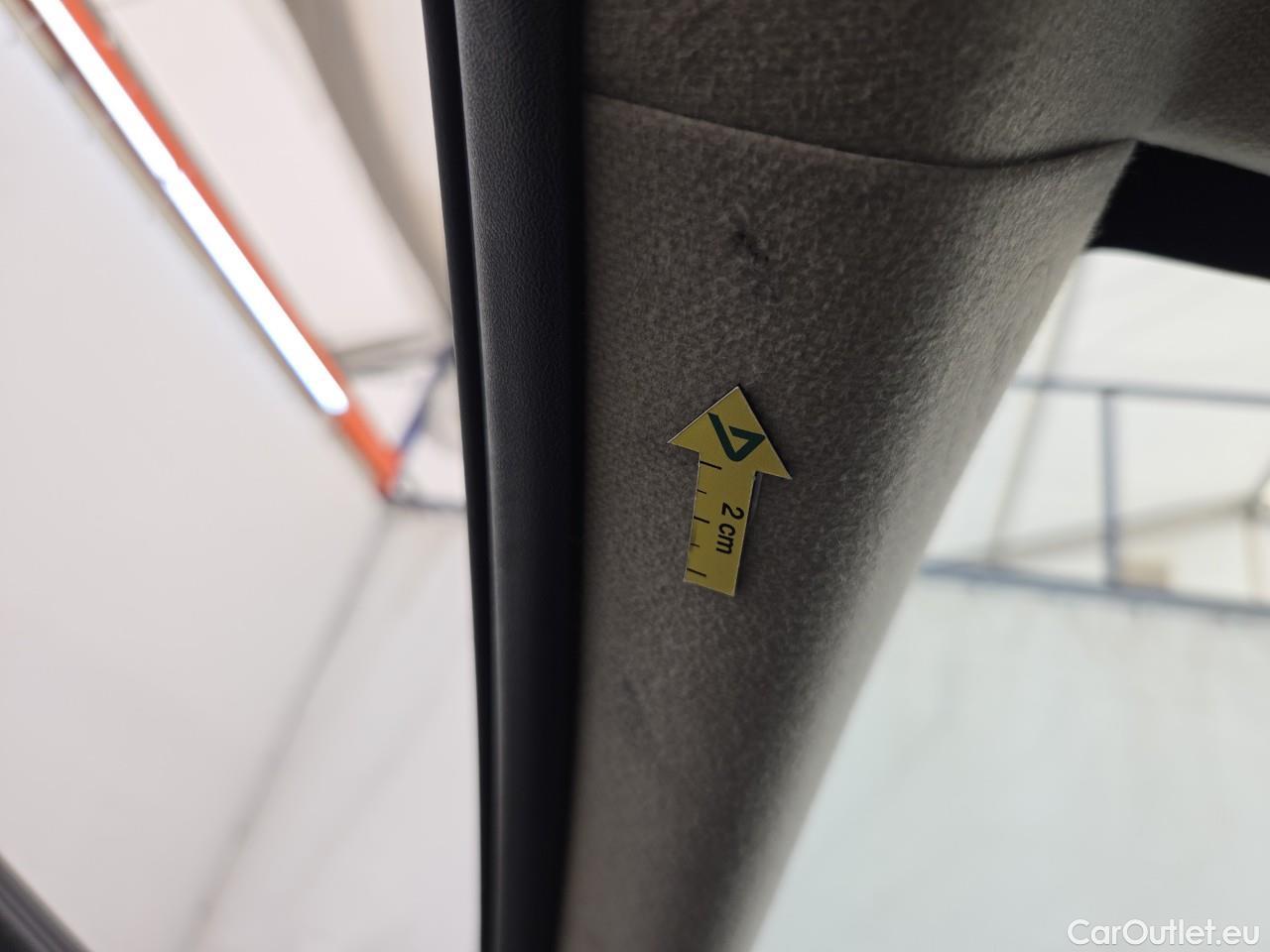  Toyota  Corolla 1.8 Hybrid Business HSD E-CVT #26
