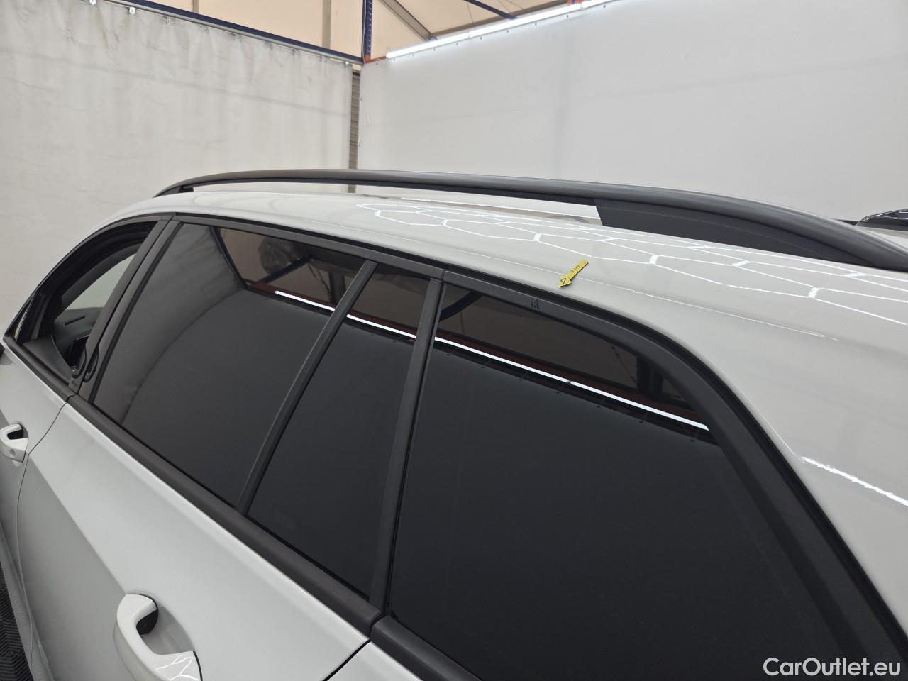  Volkswagen  Golf  Life 2.0 TDI DSG #18