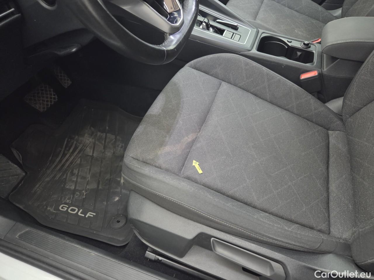  Volkswagen  Golf  Life 2.0 TDI DSG #20