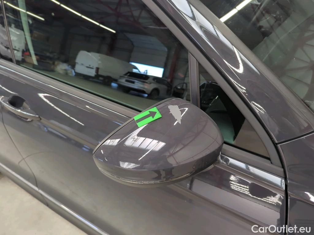  Volkswagen  Tiguan Life1.5 TSI 150CP DSG #16