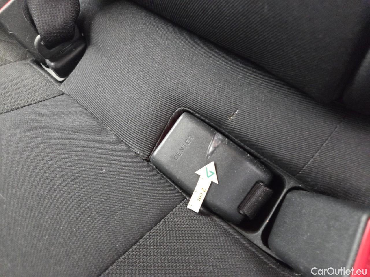  Toyota  Corolla 1.8 Hybrid Dynamic HSD TS E-CVT #32
