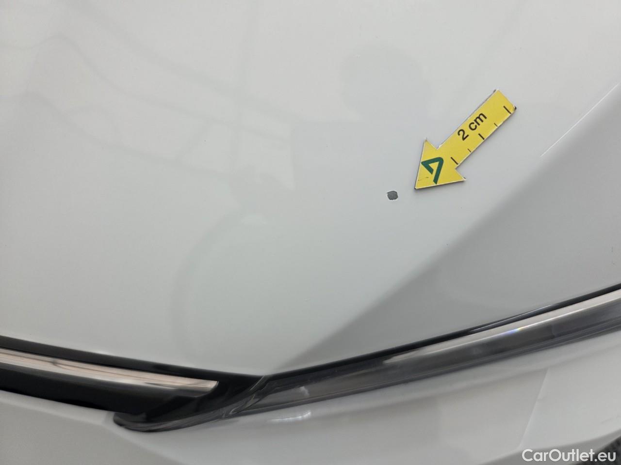  Volkswagen  Golf  Life 2.0 TDI DSG #7