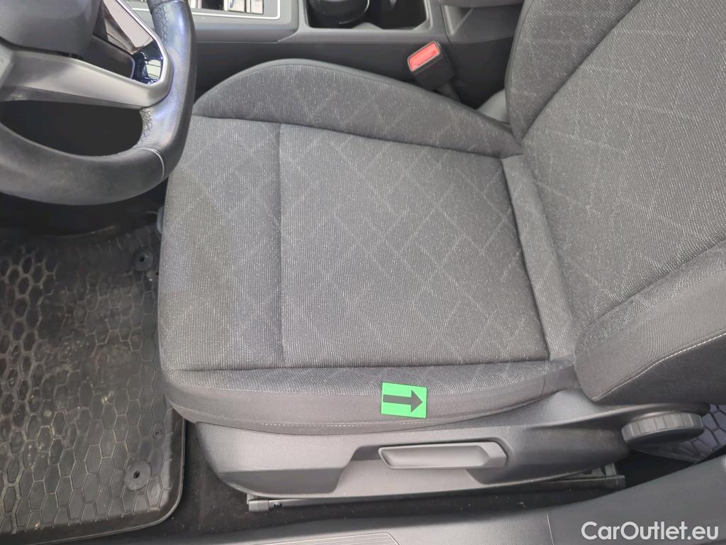  Volkswagen  Golf  Life 1.5 eTSI ACT DSG mild-Hybrid #5