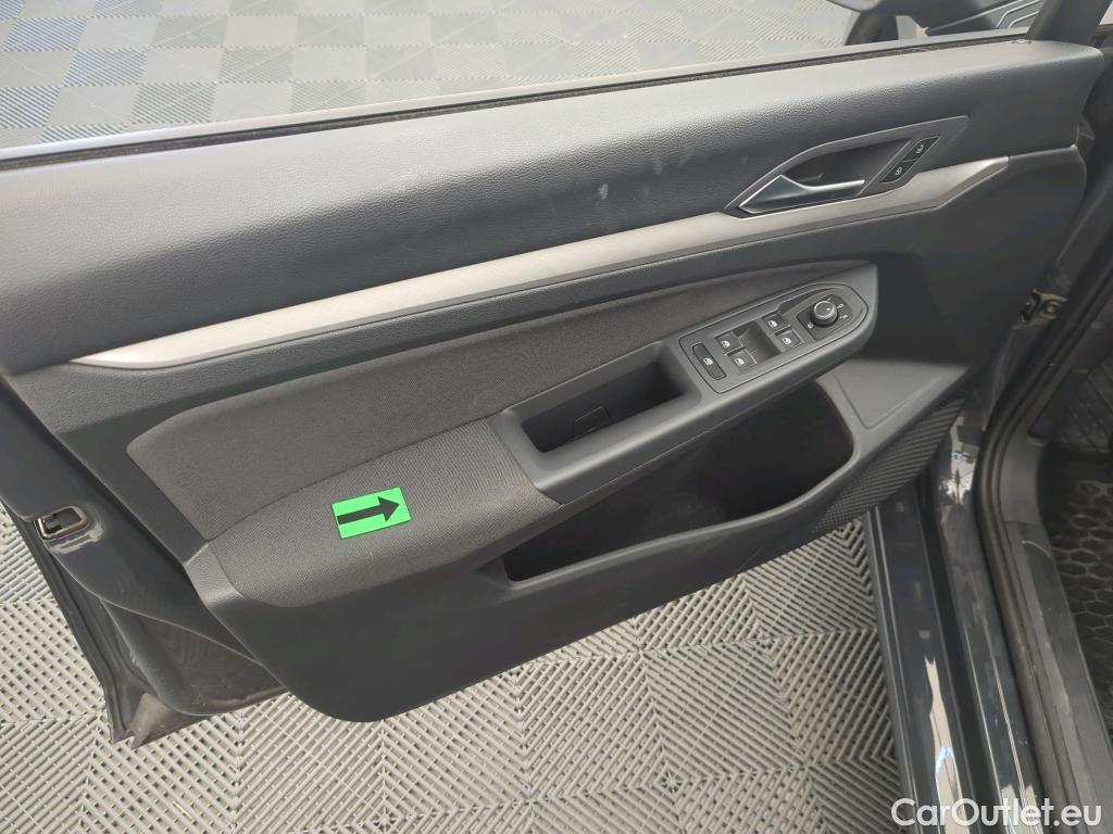  Volkswagen  Golf  Life 1.5 eTSI ACT DSG mild-Hybrid #3