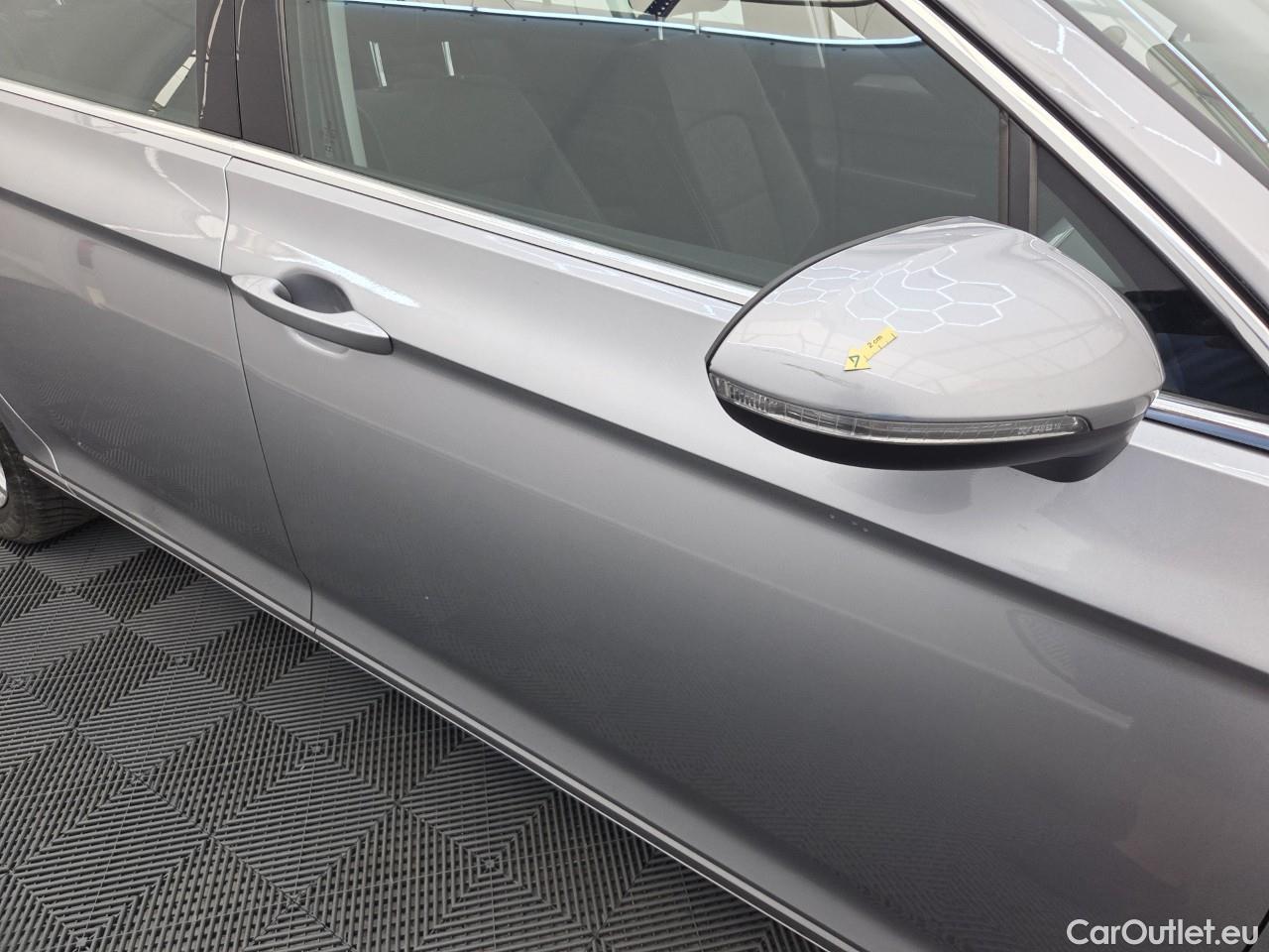  Volkswagen  Passat Var.Comfortline 2.0 TDI DSG 150 CP #18