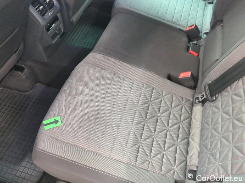  Volkswagen  Tiguan Life1.5 TSI 150CP DSG #19