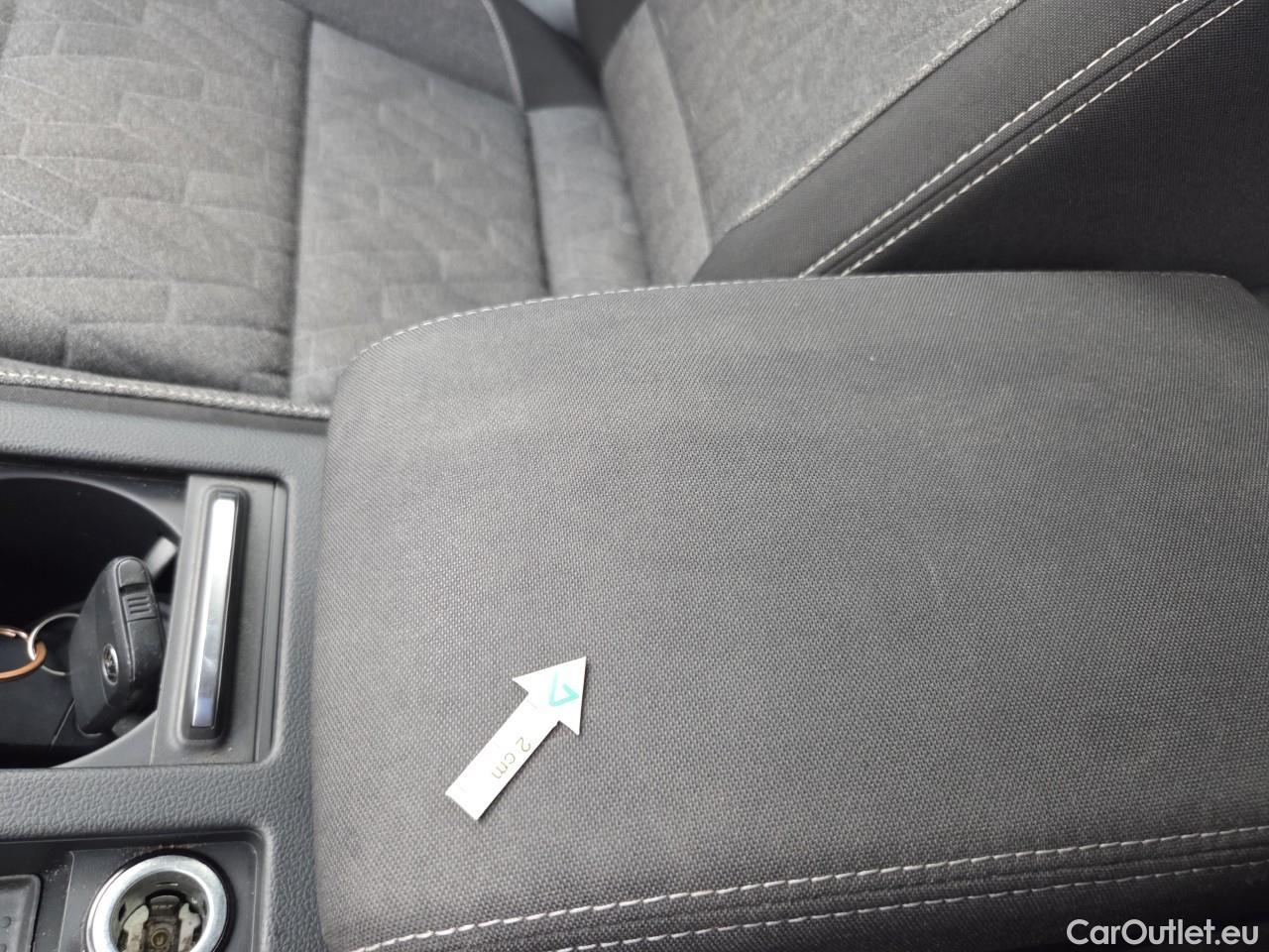  Volkswagen  Passat Var.Comfortline 2.0 TDI DSG 150 CP #38