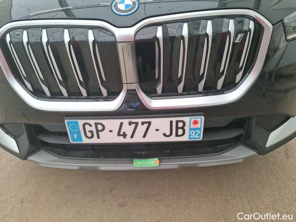  Bmw  iX 1 BMW iX1 2022 5P SUV xDrive30 Business Design #19
