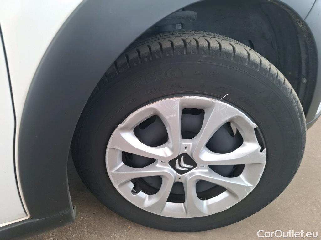  Citroen  C3  Feel 1.2 PureTech 80CV BVM5 E6 #6
