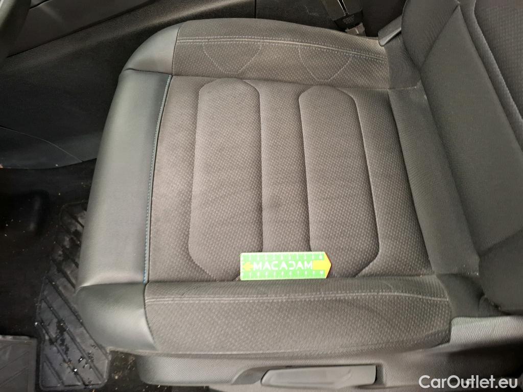  Citroen  C5 Aircross CITROEN  / 2022 / 5P / SUV Hybrid rechargeable 225 e-EAT8 Feel Pack #11