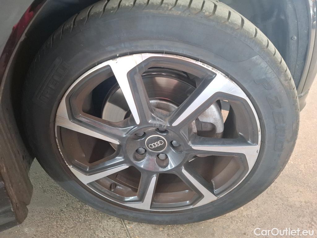  Audi  Q3 AUDI  Sportback / 2019 / 5P / SUV 45 TFSI E 245 S TRONIC S LINE #23
