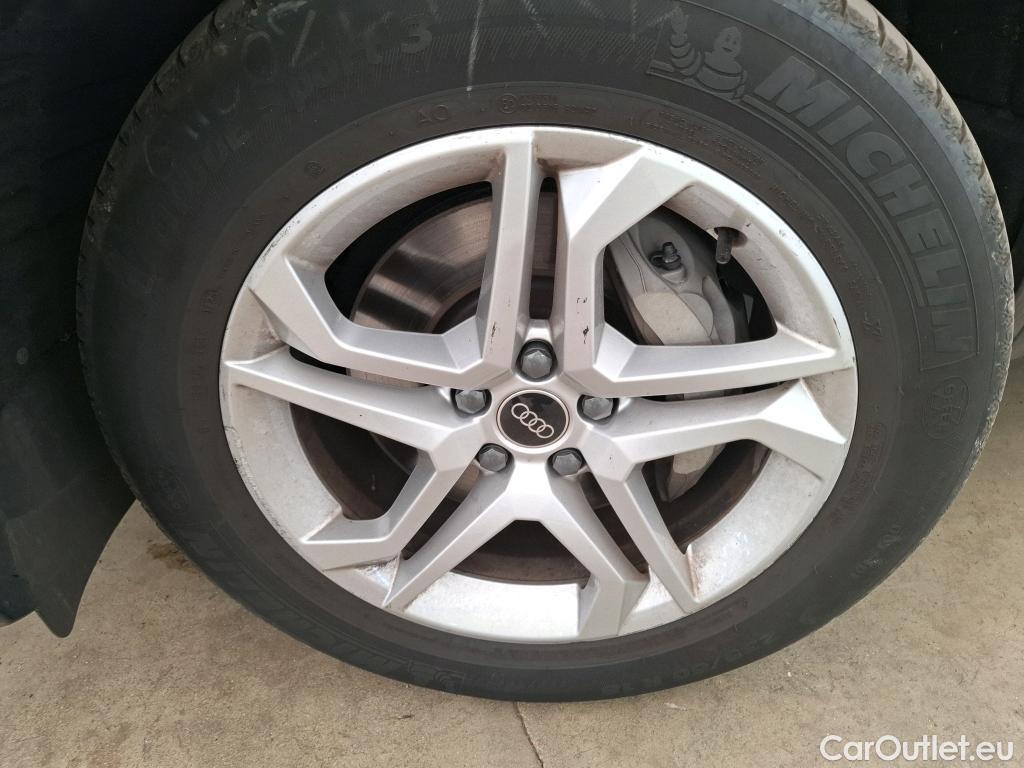  Audi  Q5 AUDI  / 2020 / 5P / SUV 50 TFSI e 299 QTT S TRONIC 7 DESIGN #8