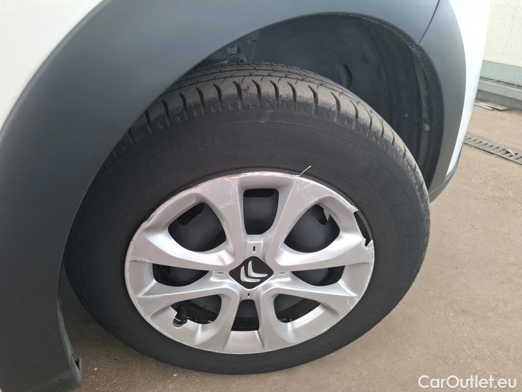  Citroen  C3  Feel 1.2 PureTech 80CV BVM5 E6 #16