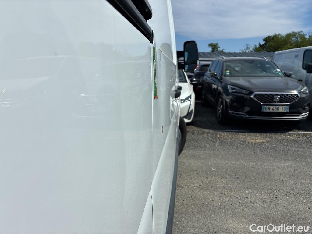  Renault  Master RENAULT  / 2019 / 4P / Fourgon tôlé FG Tr GCF F3500 L2H2 Energy dCi 150 #4