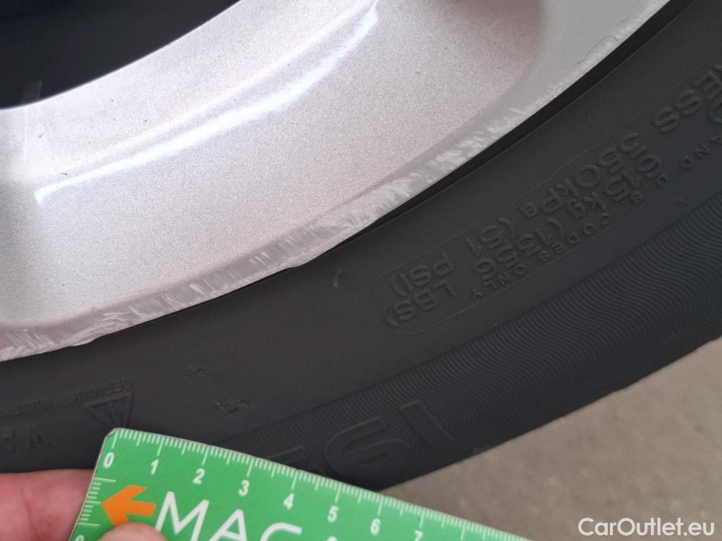  Citroen  C3  Feel 1.2 PureTech 80CV BVM5 E6 #9