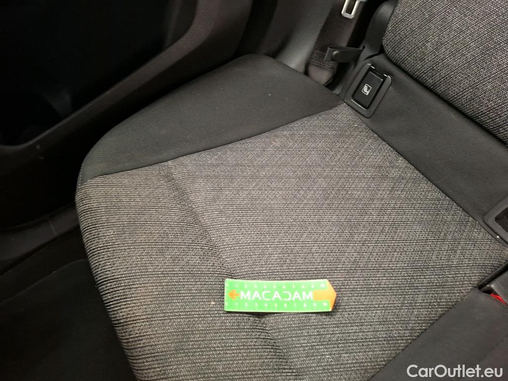  Bmw  iX 1 BMW iX1 2022 5P SUV xDrive30 Business Design #28
