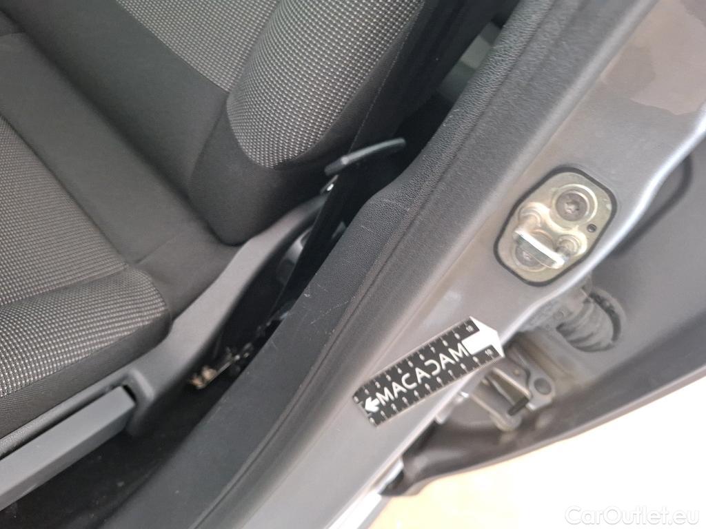  Citroen  C3  Plus 1.2 PureTech 80CV BVM5 6E #10
