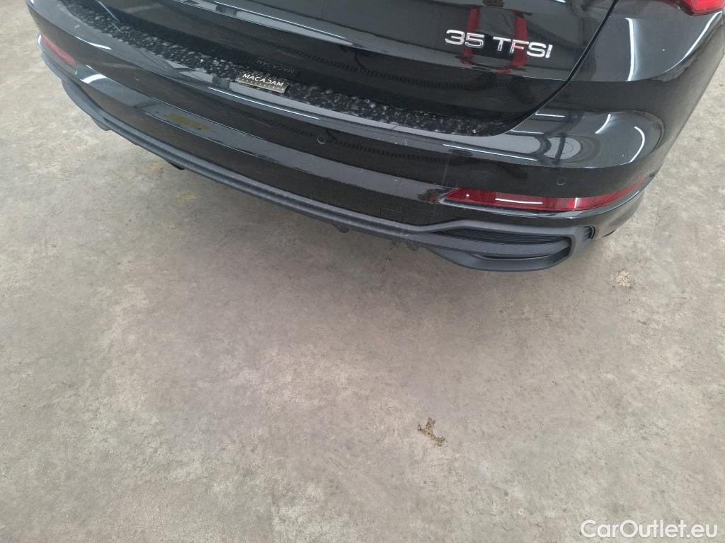  Audi  Q3  35 TFSI S line 1.5 TFSI 150CV BVA7 E6d #1