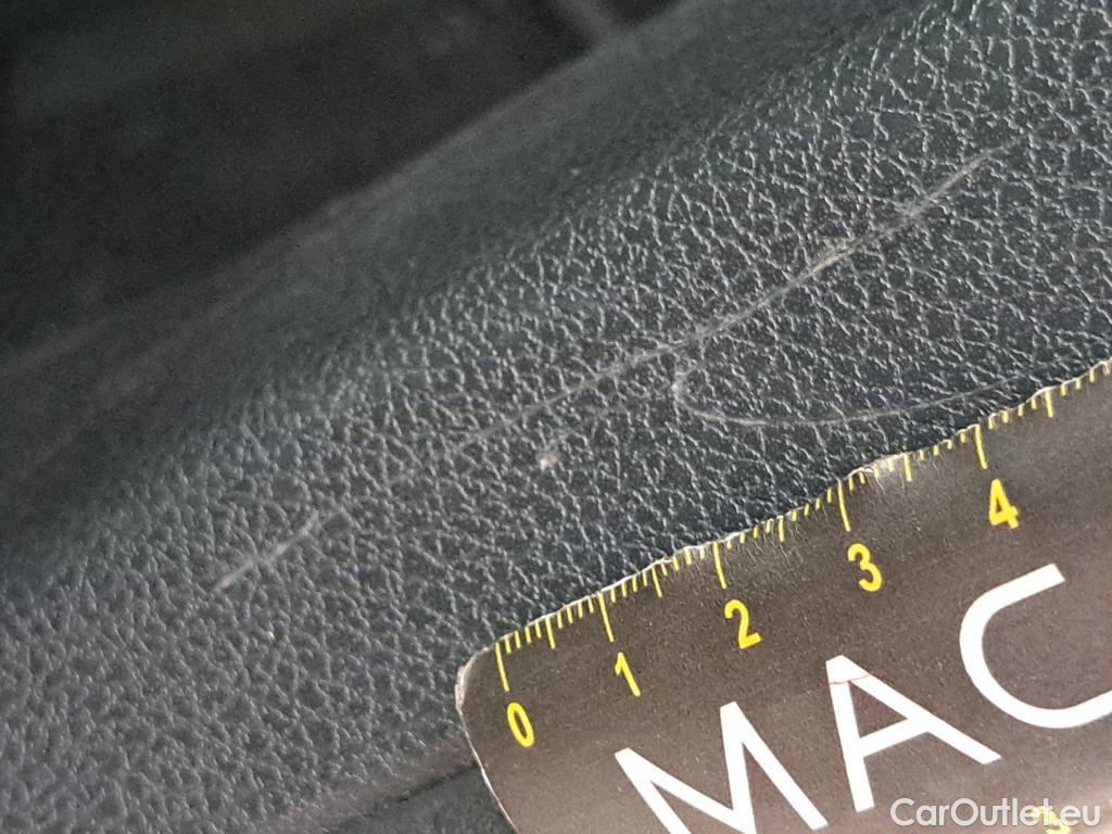  Mercedes  A-Klasse MERCEDES-BENZ Classe A Berline / 2022 / 4P / Berline A 180 d Business Line 8G-DCT #8