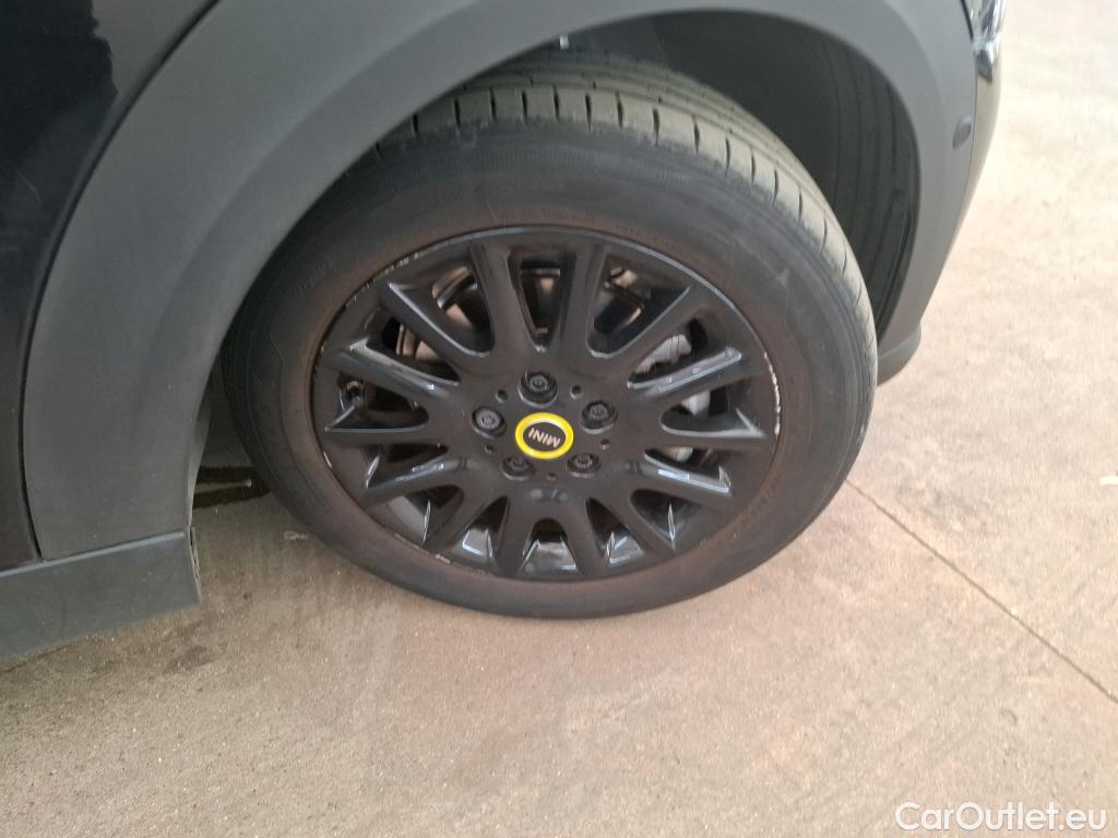  Mini  Mini   Electric / 2021 / 3P / Berline Cooper SE Edition Premium Plus 184ch BVA #1