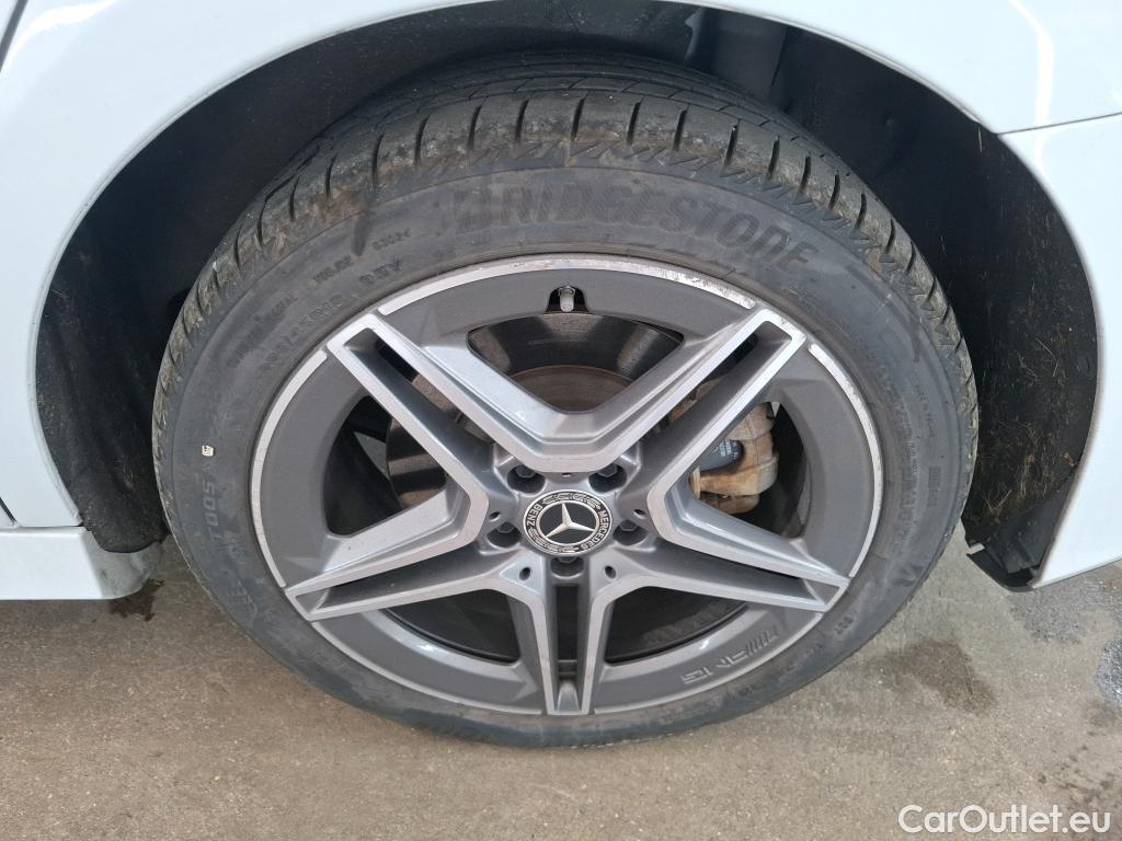  Mercedes  A-Klasse MERCEDES-BENZ Classe A Berline / 2018 / 4P / Berline A 250 e AMG Line 8G-DCT #11
