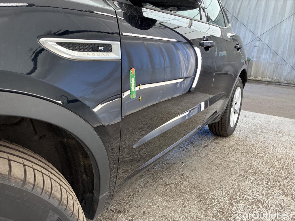  Jaguar  E-PACE JAGUAR  / 2017 / 5P / SUV D150 BVM AWD R-DYNAMIC S #9