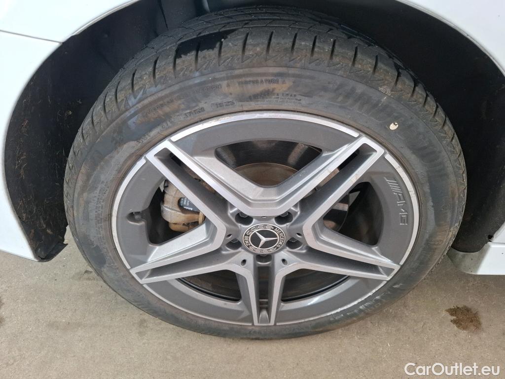  Mercedes  A-Klasse MERCEDES-BENZ Classe A Berline / 2018 / 4P / Berline A 250 e AMG Line 8G-DCT #17