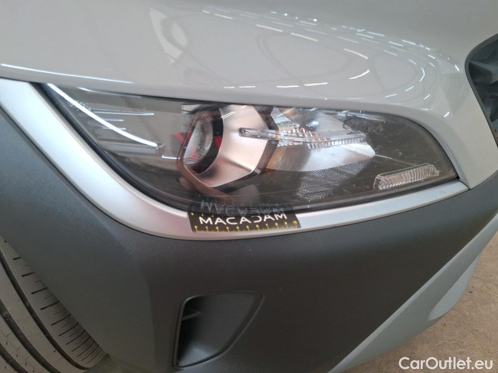  Hyundai  kona  Business Hybrid 2WD 1.6 GDI 140CV BVA6 E6d #21
