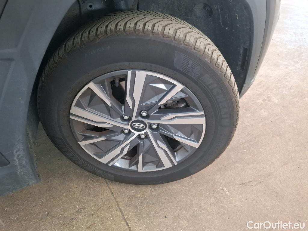  Hyundai  Tucson  Creative Hybrid 2WD 1.6 T-GDI 230CV BVA6 E6d #19
