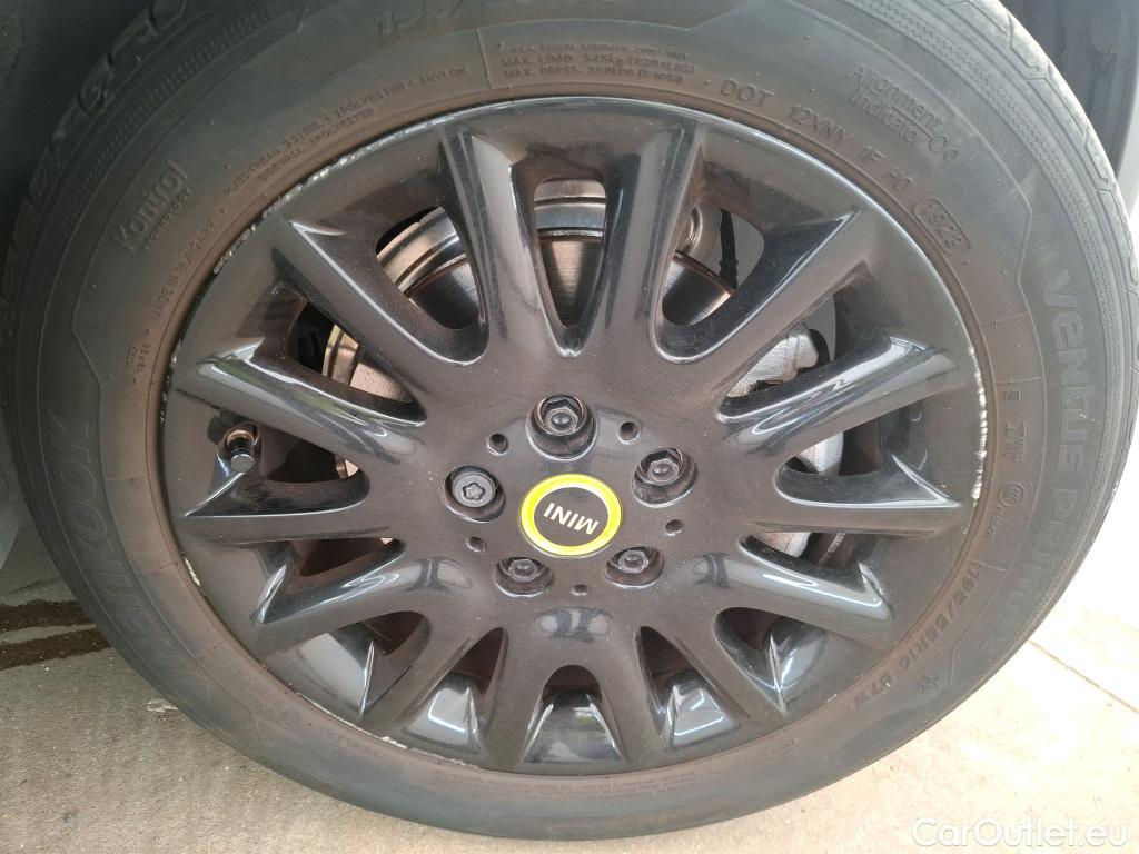  Mini  Mini   Electric / 2021 / 3P / Berline Cooper SE Edition Premium Plus 184ch BVA #2