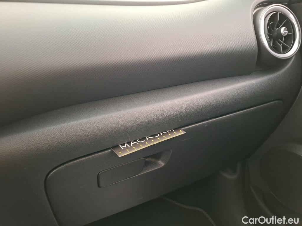  Hyundai  kona  Business Hybrid 2WD 1.6 GDI 140CV BVA6 E6dT #3