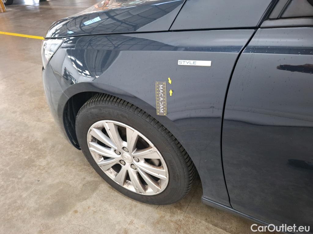  Peugeot  308  Style 1.5 HDi 130CV BVA8 E6dT #36