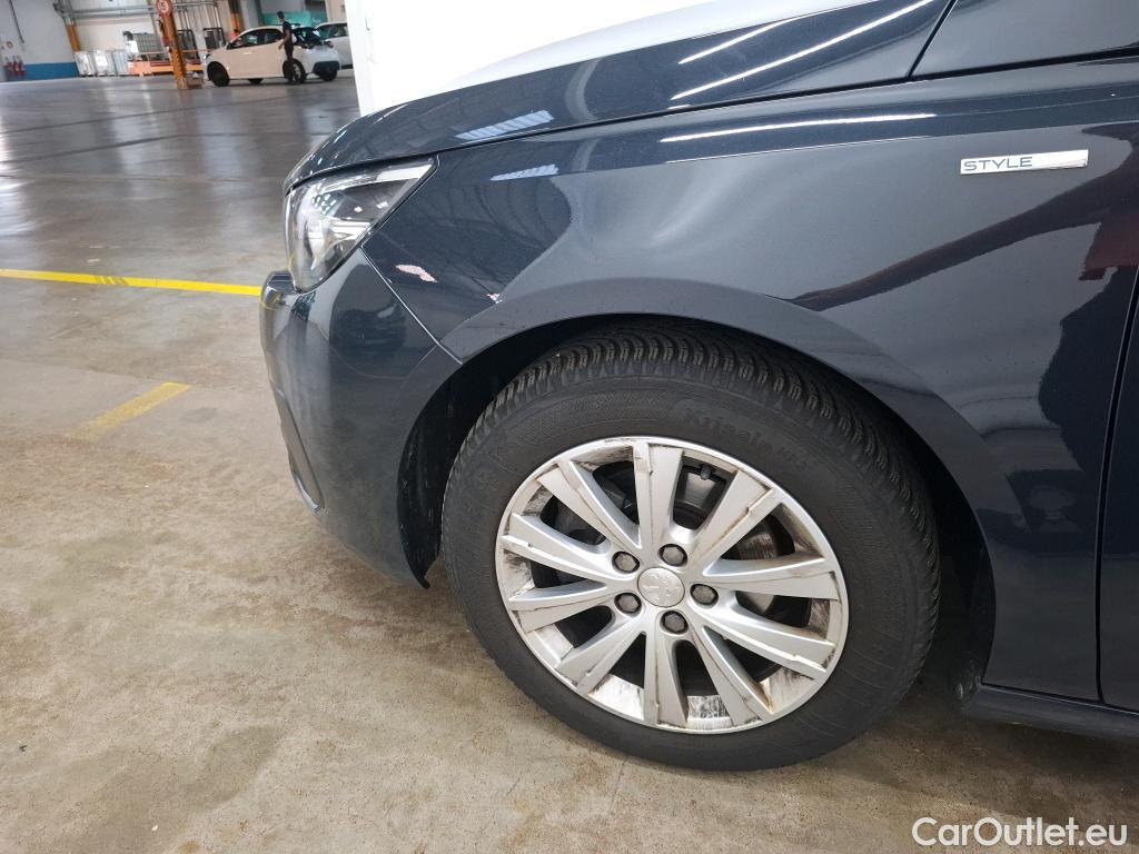 Peugeot  308  SW Style 1.5 HDi 130CV BVA8 E6dT #33