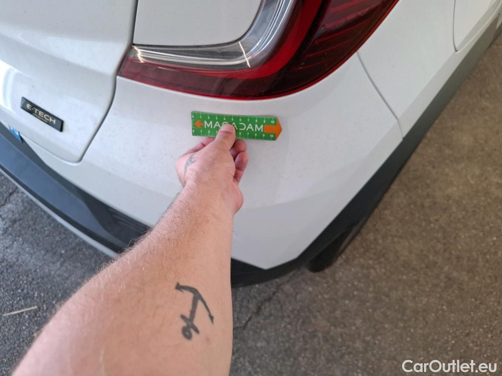  Renault  Captur  II Evolution 1.6 E-TECH Hybrid 145CV BVA6 E6d #57