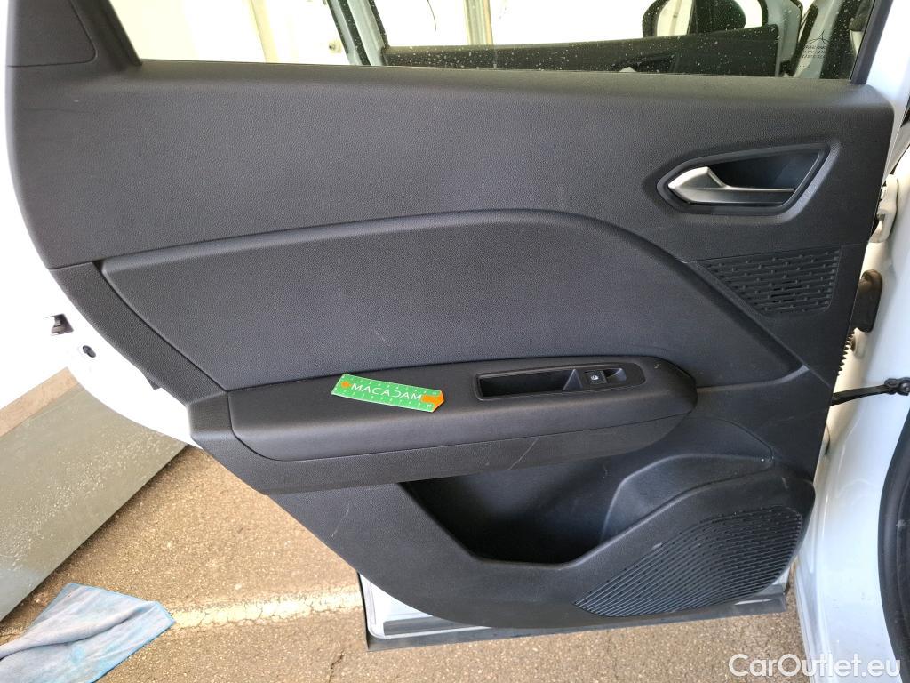  Renault  Captur  II Evolution 1.6 E-TECH Hybrid 145CV BVA6 E6d #13