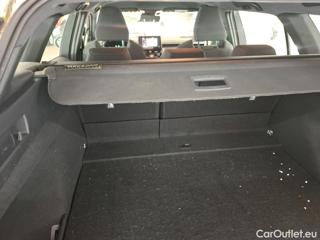  Toyota  Corolla TOYOTA  Touring Sports / 2018 / 5P / Break Hybride 122h Dynamic Business Stage Acad #17