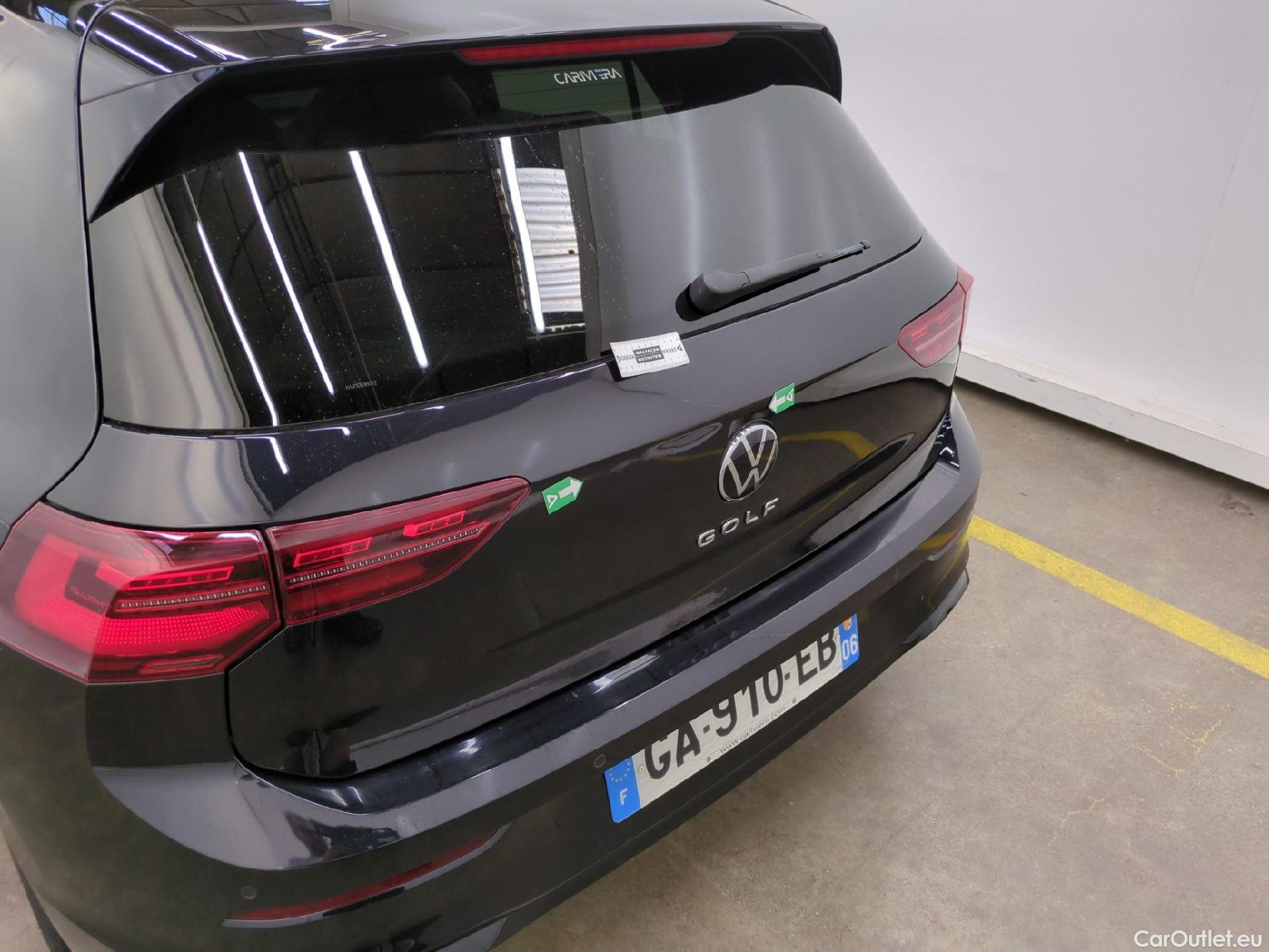 Volkswagen  Golf  VIII Berline R-Line 1st 2.0 TDI 150CV BVA7 E6d #37