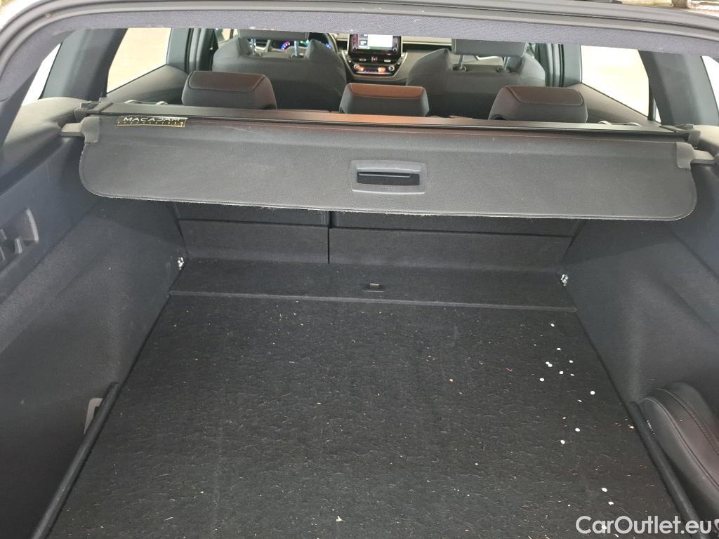  Toyota  Corolla TOYOTA  Touring Sports / 2018 / 5P / Break Hybride 122h Dynamic Business Stage Acad #16