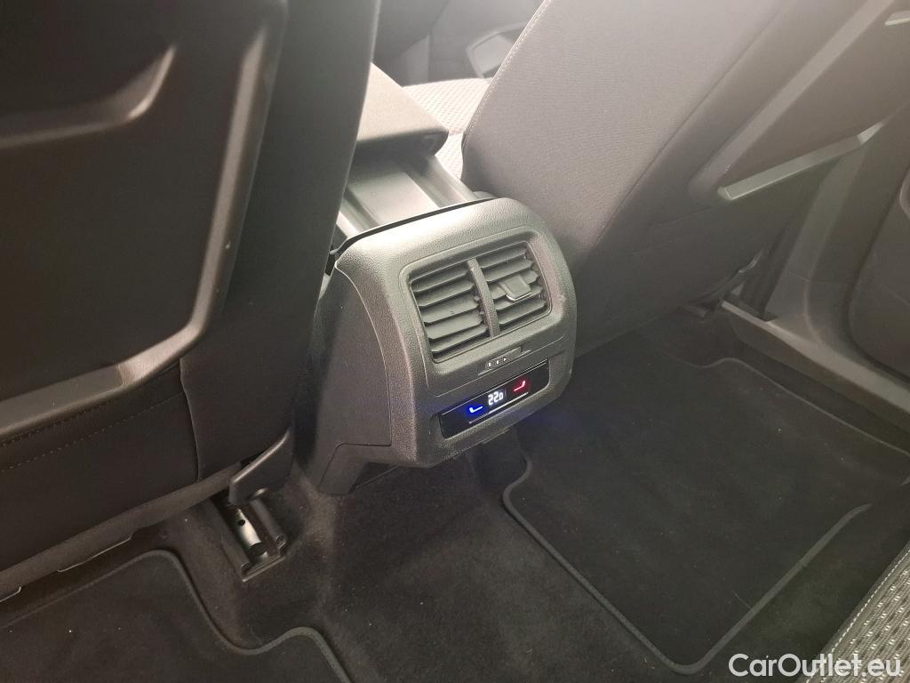  Volkswagen  Touran  Life Plus 1.5 TSI 150CV BVA7 7 Sieges 6E #5