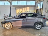  Alfa Romeo   STELVIO ALFA ROMEO / 2017 / 5P / SUV 2.2 TURBO DIESEL 190CV AT8 Q4 BUSINESS #10