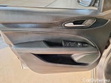  Alfa Romeo   STELVIO ALFA ROMEO / 2017 / 5P / SUV 2.2 TURBO DIESEL 190CV AT8 Q4 BUSINESS #74
